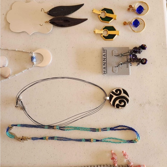 24pc Jewelry Bundle - Picture 6 of 8
